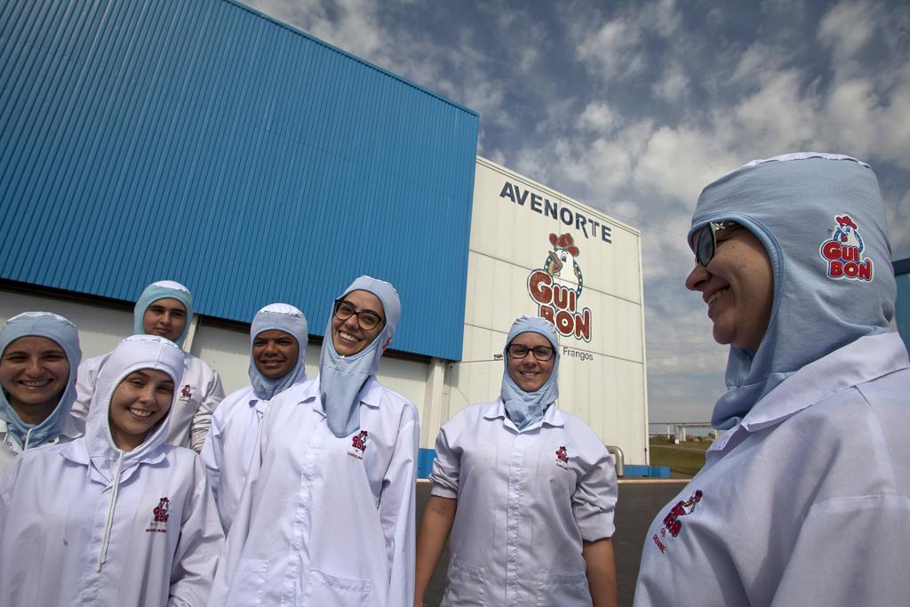 Atualmente, a Guibon emprega 2.614 funcionários de Cianorte e de outras 16 cidades. Com a nova estrutura, que deve entrar em operação em 2021, a empresa vai dobrar o número de trabalhadores. | Daniel Caron/Gazeta do Povo