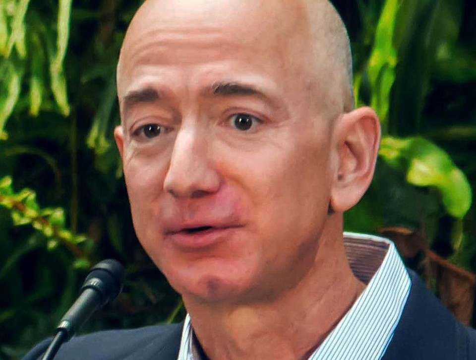 Nada de tópicos jogados numa projeção. Bezos faz os colaboradores da Amazon lerem um texto antes de cada reunião.  | Seattle City Council /