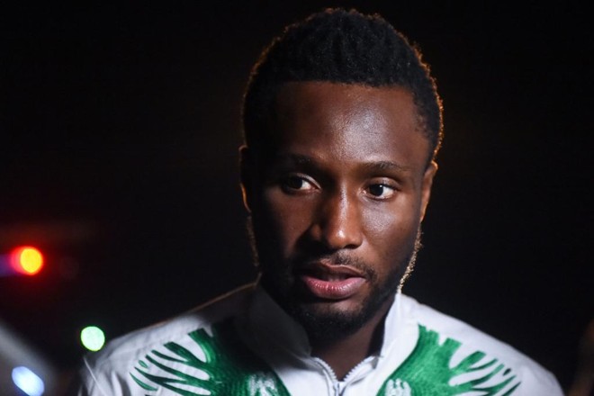 Obi Mikel jogou a partida contra a Argentina com o pai sequestrado | PIUS UTOMI EKPEI/AFP
