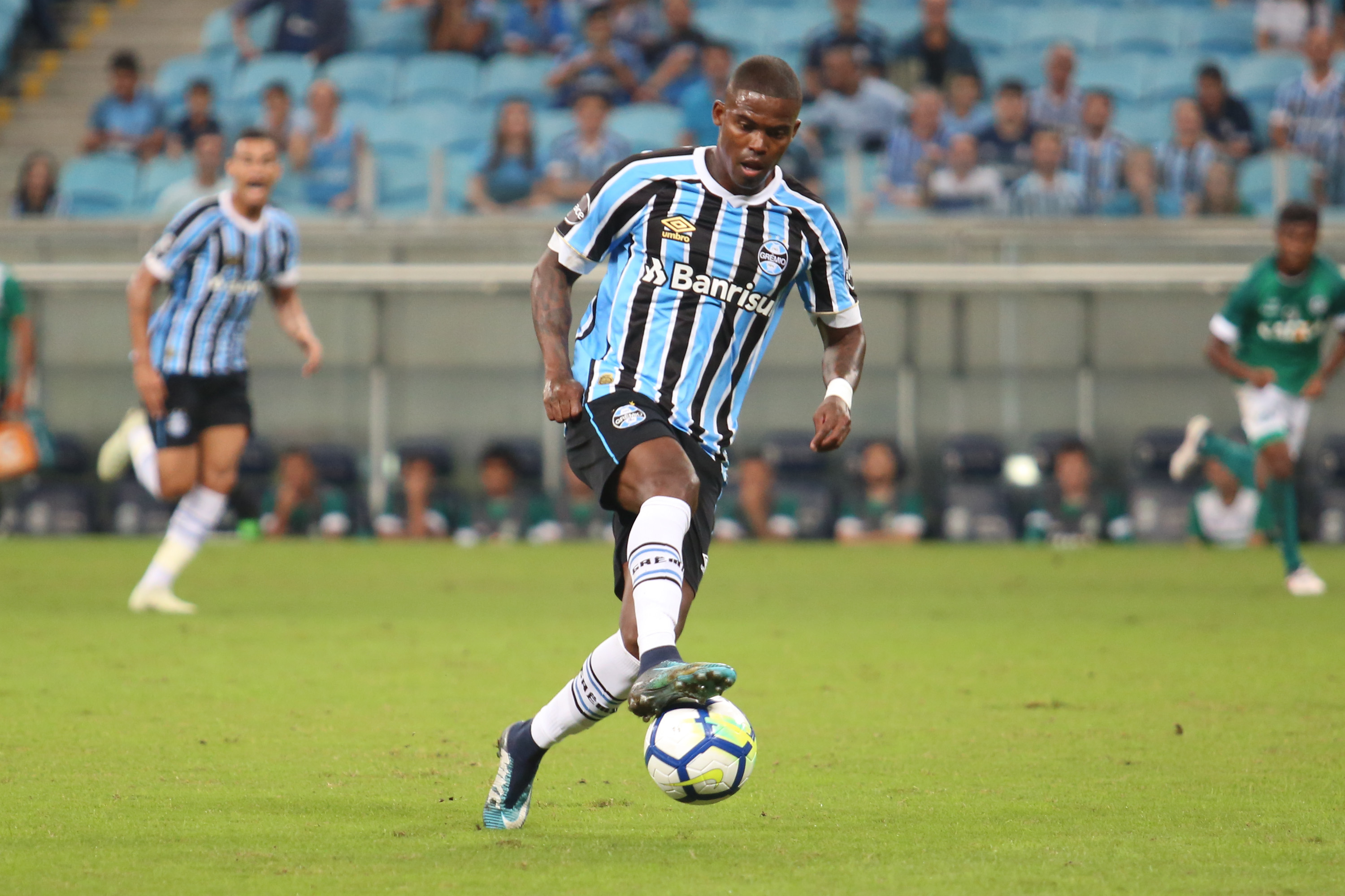 O meia Maicosuel estava emprestado ao Grêmio pelo São Paulo. | Richard Ducker/Estadão Conteúdo