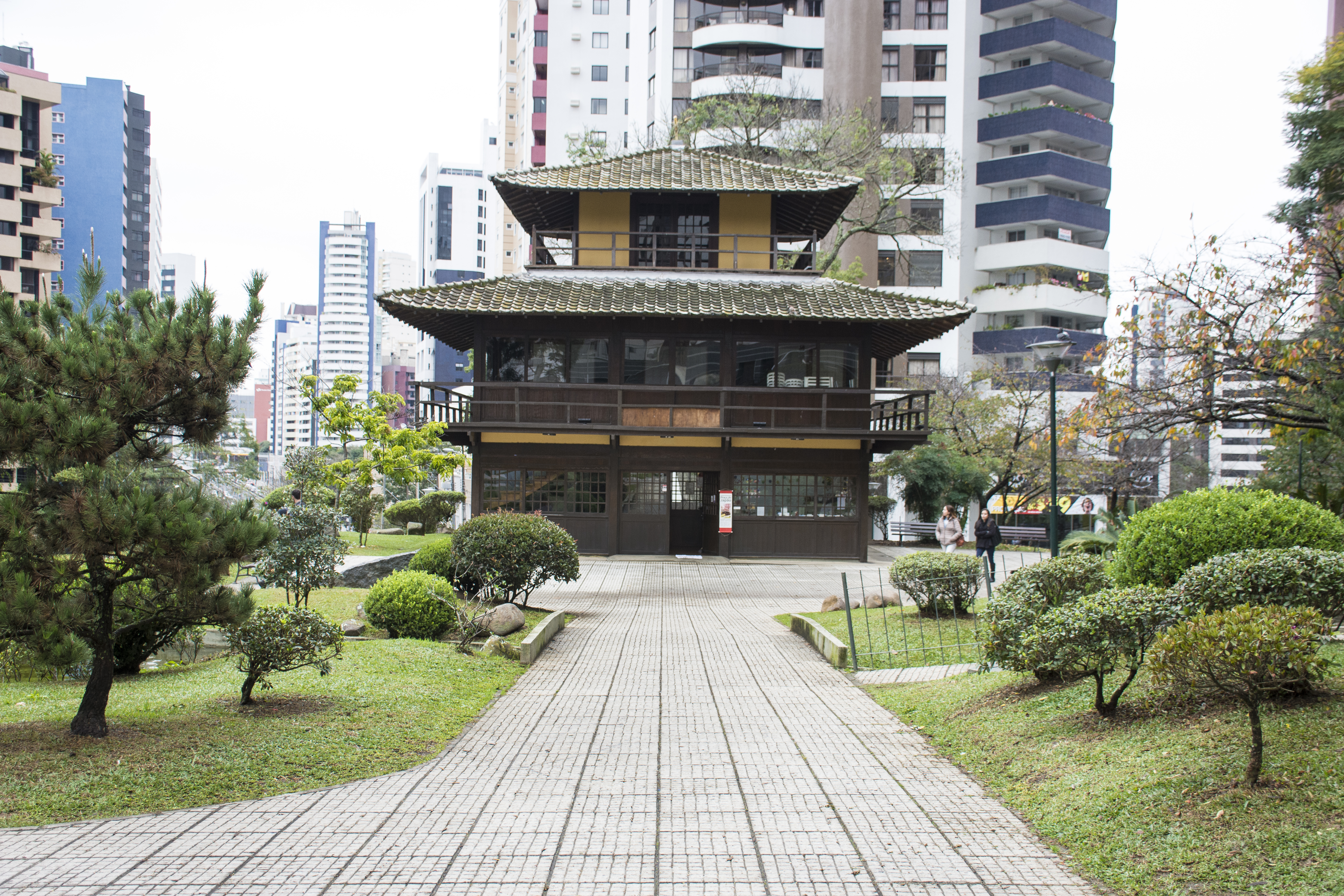 Trânsito será interrompido das 7h30 às 10h no entorno da Praça do Japão. | Nay Klym/Gazeta do Povo
