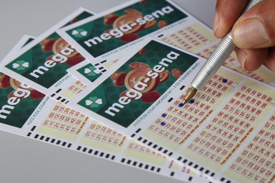 Mega-Sena sorteia prêmio de R$ 56 milhões nesta quarta-feira | Aniele Nascimento/Gazeta do Povo