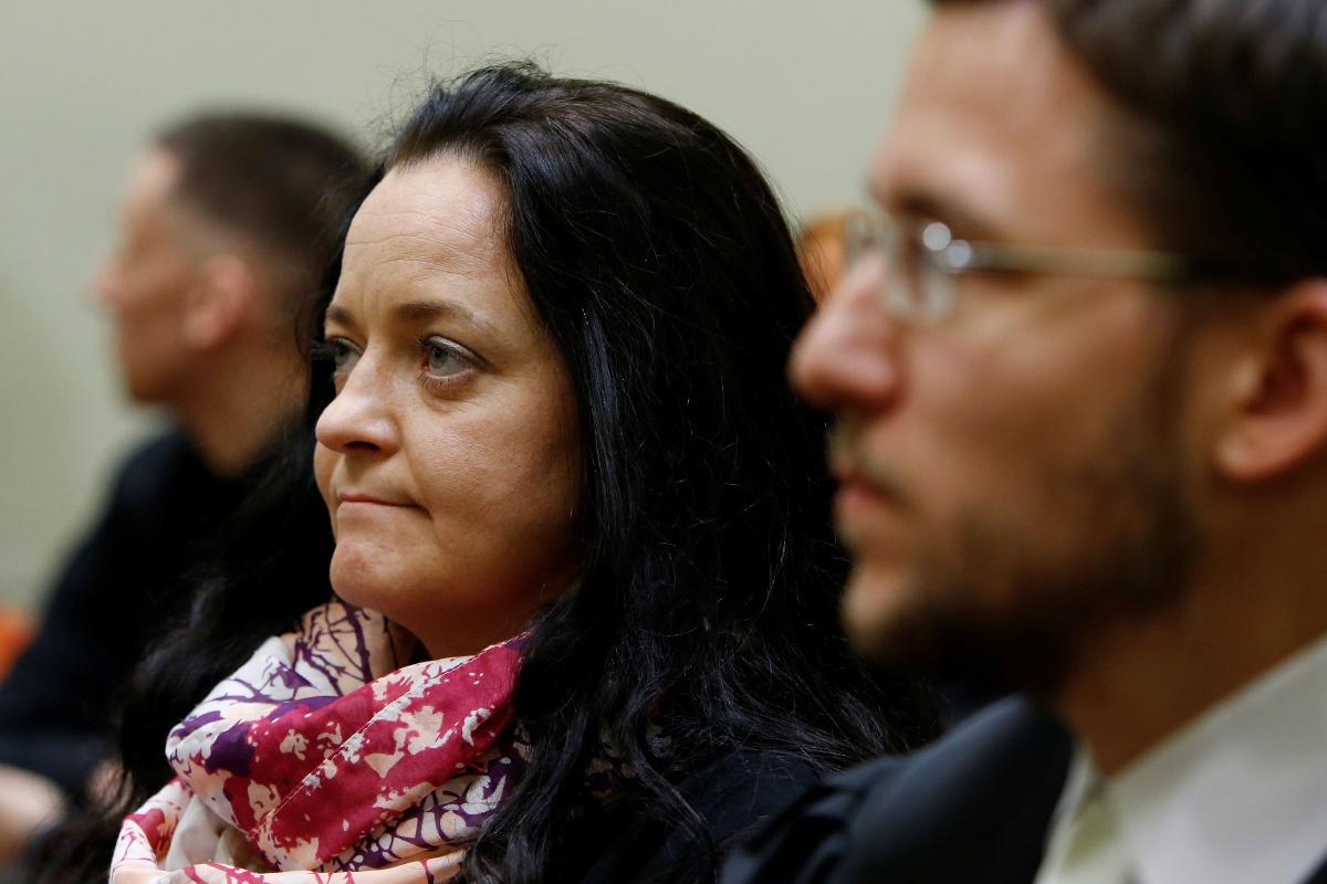 Beate Zschäpe se entregou à polícia em 2011 | MICHAELA REHLEAFP