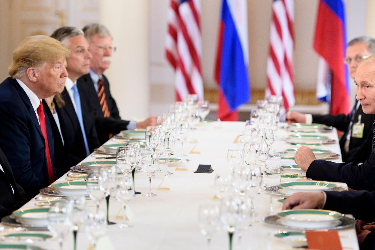 Trump e Putin se encontraram no dia 16 em Helsinki, capital da Finlândia | BRENDAN SMIALOWSKI/AFP