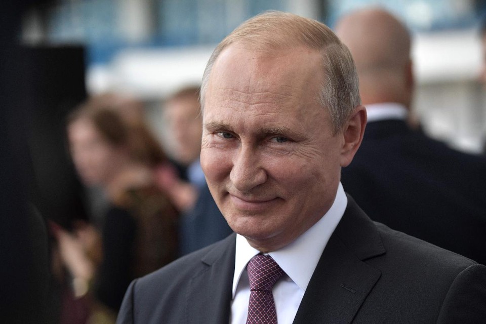 Presidente da Rússia, Vladimir Putin, propôs referendo sobre Ucrânia, durante conversa com Trump | ALEXEY NIKOLSKYAFP