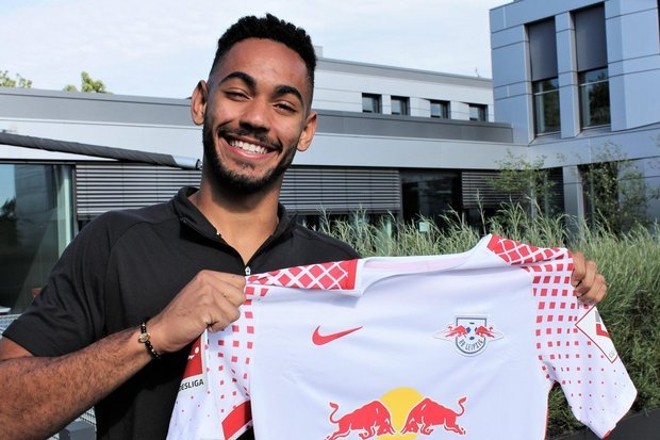 Matheus Cunha, 19 anos, durante apresentação no RB Leipzig, da Alemanha | /