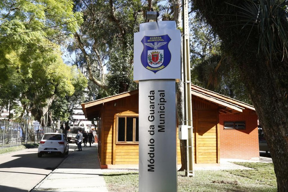 O espaço foi reaberto nesta quarta-feira (11) como sede do Grupamento de Motos da Guarda Municipal | Aniele Nascimento/Gazeta do Povo