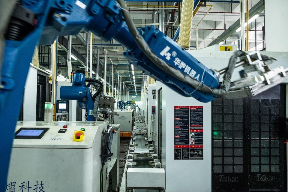 Linha de produção automatizada em Dongguan, Sul da China | Lam Yik Fei/NYT
