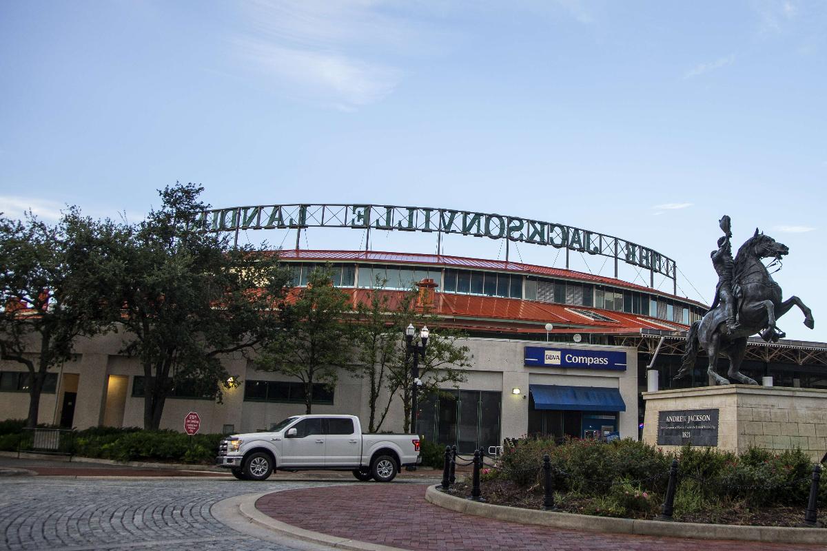Atirador que matou quatro pessoas era um dos participantes do torneio em Jacksonville, na Flórida | MARK WALLHEISER/AFP