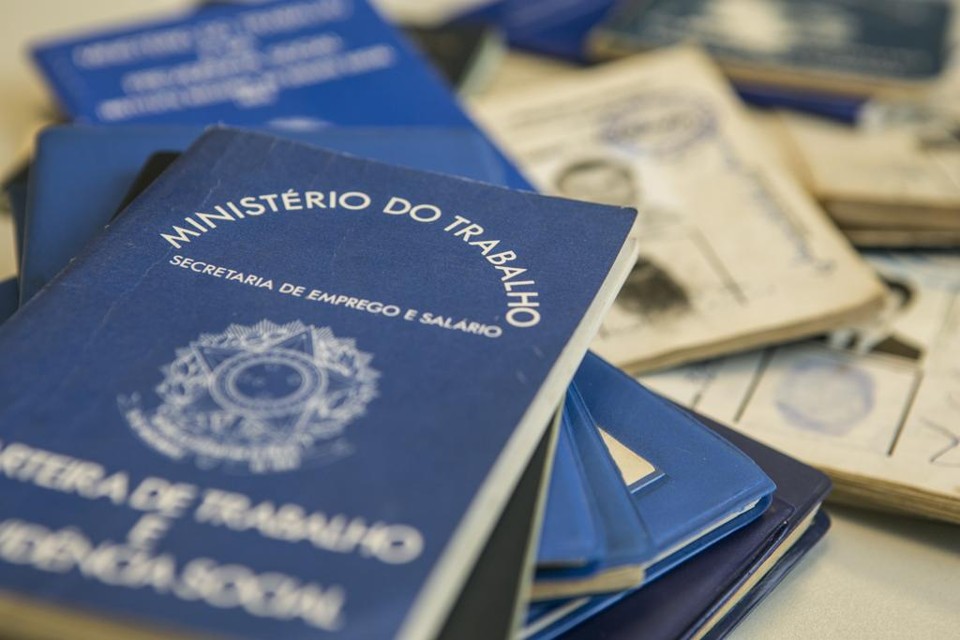 Hoje, depósito automático só está disponível no Banco do Brasil e na Caixa. | Marcelo Andrade/Gazeta do Povo
