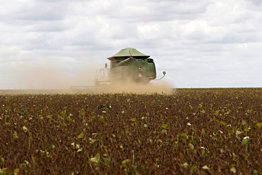 68% dos gastos do produtor são com recursos de tecnologia, indispensáveis para o crescimento do setor. | Daniel Caron/Gazeta do Povo