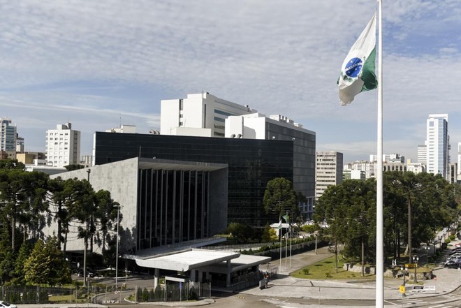 Assembleia Legislativa do Paraná: pedido de acesso à informação sobre pesquisas pagas com dinheiro público foram negadas. | Henry Milleo/Henry Milleo