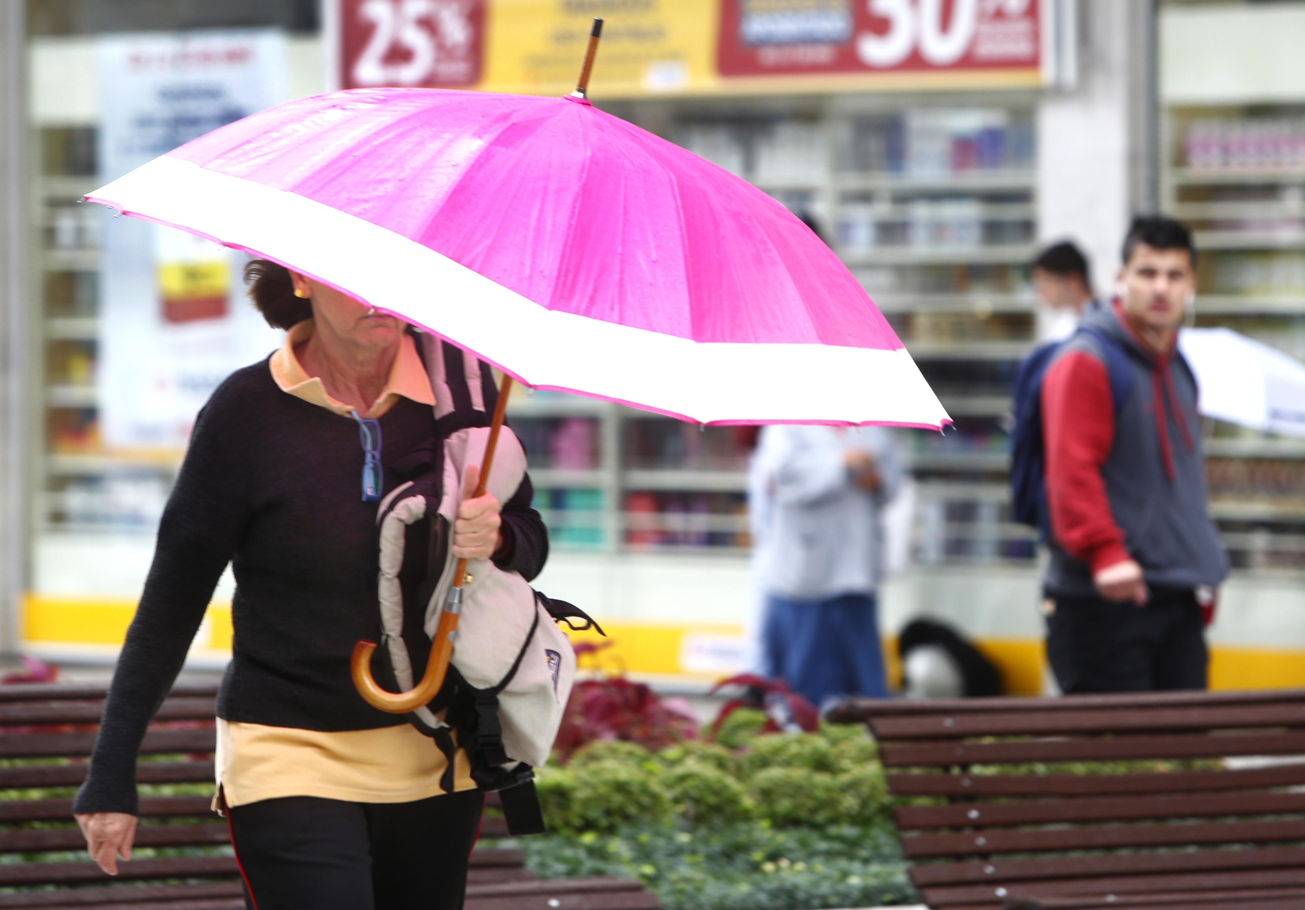 Tempo deve ficar fechado ao longo de toda a semana | Aniele Nascimento/Gazeta do Povo