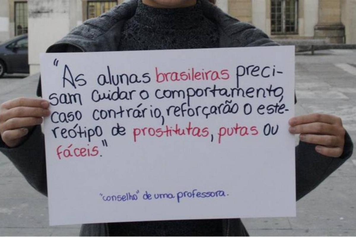 Estudantes brasileiros protestam contra o preconceito na Universidade de Coimbra  em 2014. | Reprodução/Facebook.