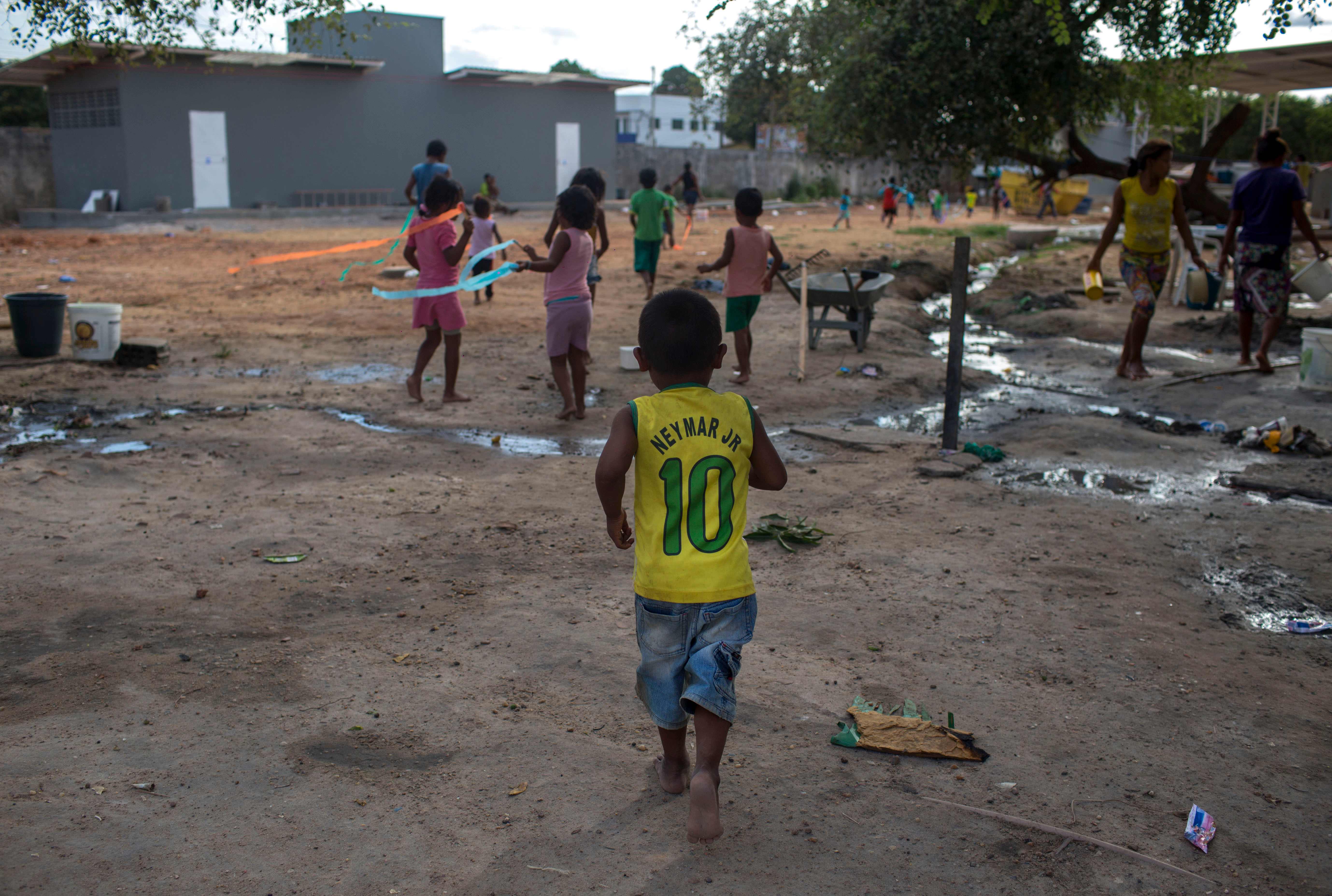 Venezuelanos vivem cotidiano fome e violência em Roraima | Mauro Pimentel/AFP