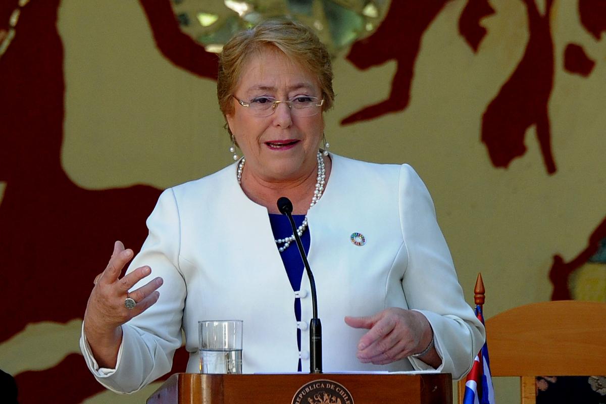 Michelle Bachelet foi presidente do Chile por duas ocasiões: entre 2006 e 2010 e entre 2014 e 2018 | YAMIL LAGE/AFP