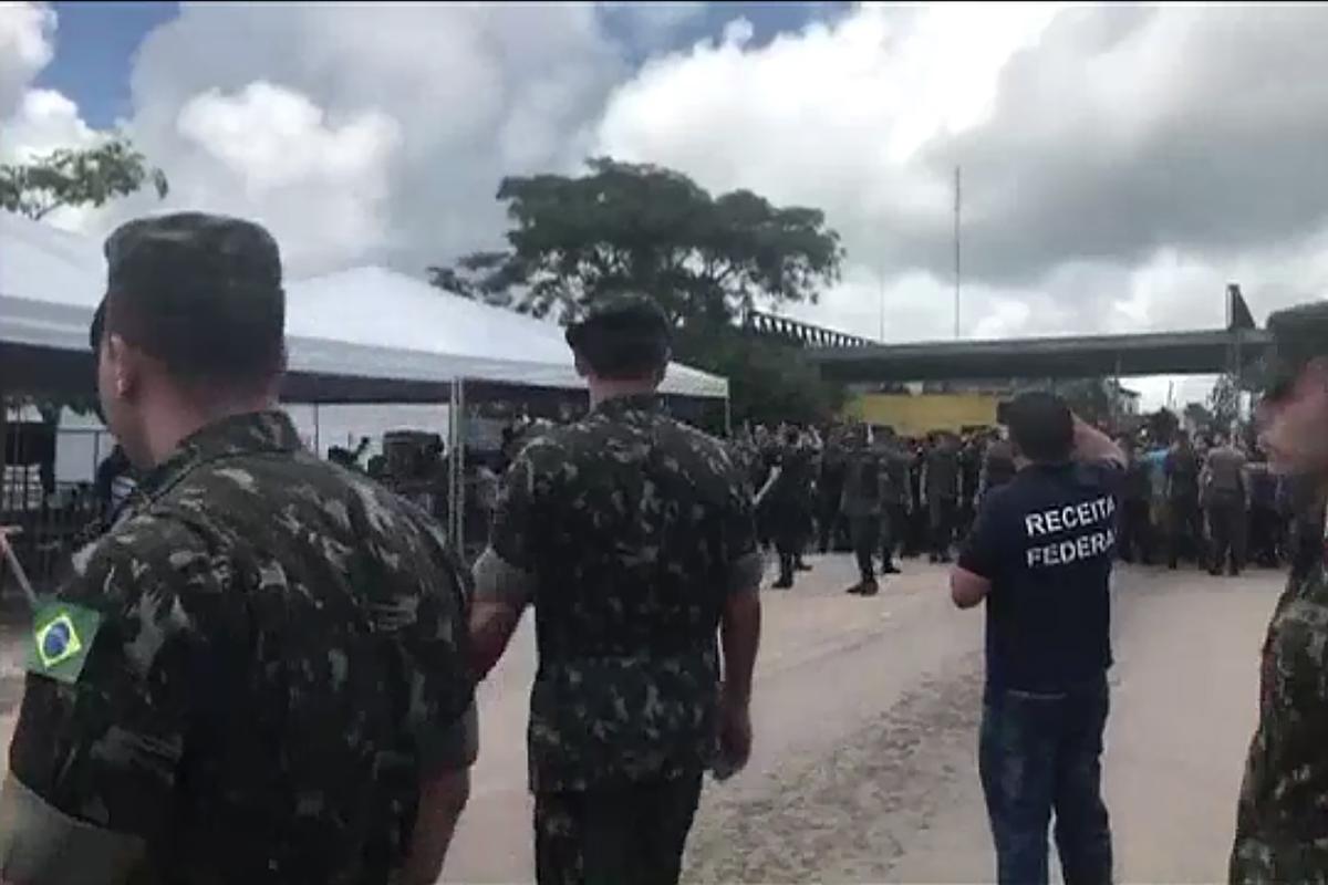 Exército brasileiro na fronteira com a Venezuela, em Pacaraima | ISAC DANTES/AFP