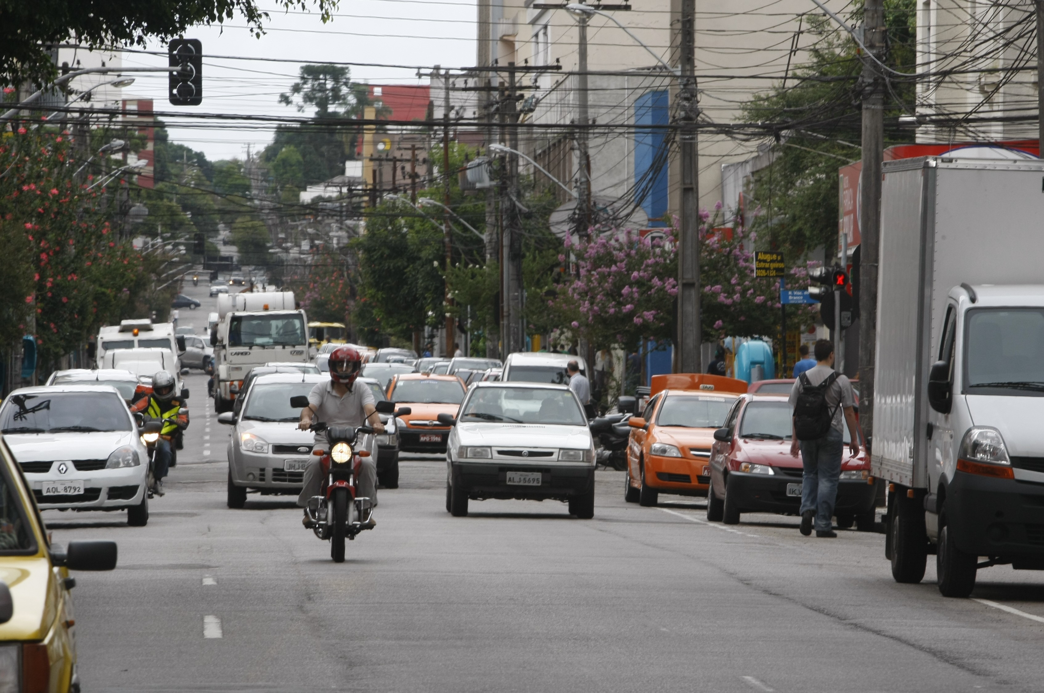 Depois da Vicente Machado, outras ruas próximas vão ser bloqueadas | Aniele Nascimento/Aniele Nascimento