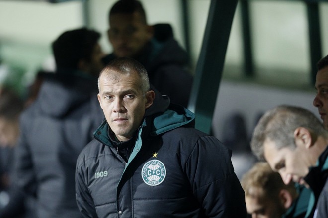 Técnico Eduardo Baptista foi demitido do Coritiba. Diretoria reformula departamento de futebol | Marcelo Andrade/Gazeta do Povo