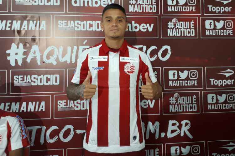 Jogador foi revelado pelo Cruzeiro, mas não atuou no profissional da equipe mineira. | Léo Lemos/Náutico