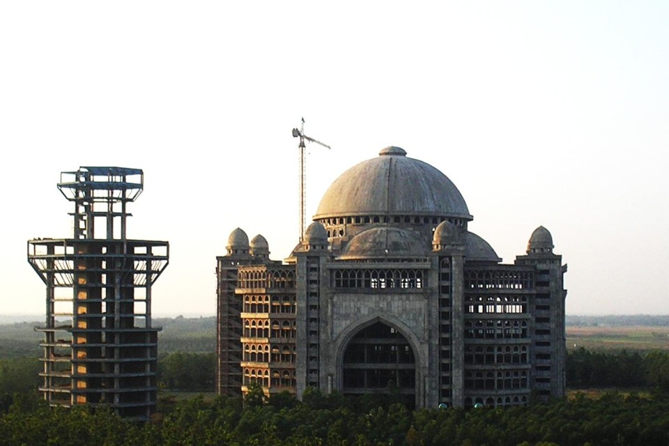 Mesquita em construção na Indonésia | Pixabay