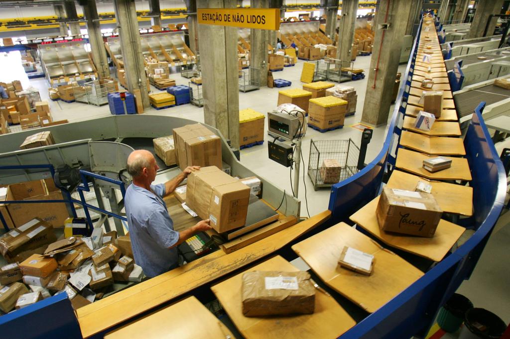 Taxa de Despacho Postal de R$ 15  visa para cobrir custos relativos às atividades aduaneiras | Daniel Castellano/Arquivo/ Gazeta do Povo