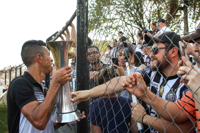 | Josué Teixeira Gazeta do Povo