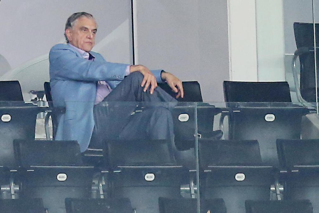 Mario Celso Petraglia acompanha jogo na Arena. | Albari Rosa/Gazeta do Povo