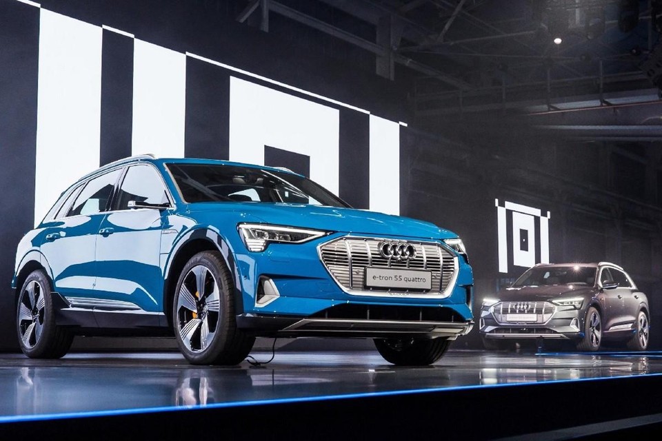 Audi e-tron foi apresentado em São Francisco, na Califórina (EUA), e chega às lojas em 2019. | Audi/ Divulgação