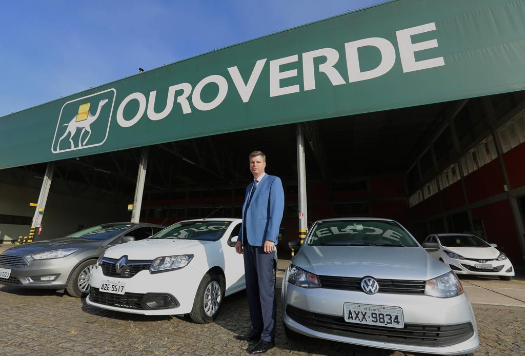 Presidente e um dos controladores da Ouro Verde, Karlsi Kruklis, na sede da companhia, na CIC, em Curitiba. | Divulgação/