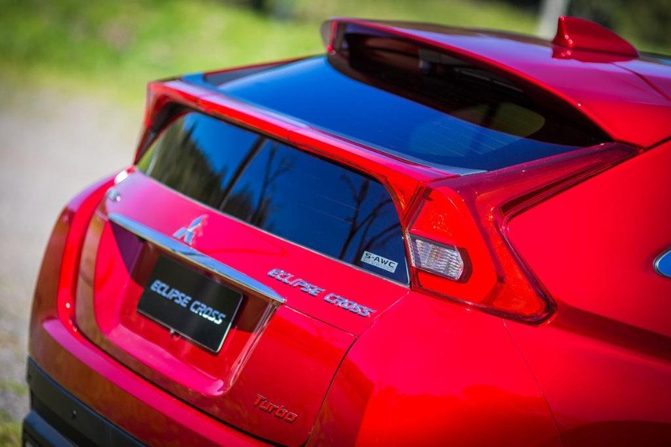 O Eclipse Cross ficará posicionado entre o ASX e o Outlander. | Mitsubishi/  Divulgação