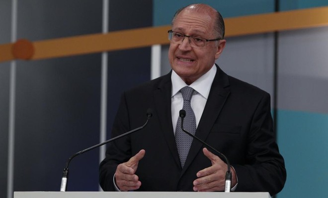 | MIGUEL SCHINCARIOL/AFP