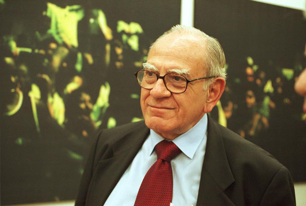 O jurista, sociólogo e escritor Helio Jaguaribe , em foto de outubro de 2000 | Marina Malheiros /Arquivo Gazeta do Povo