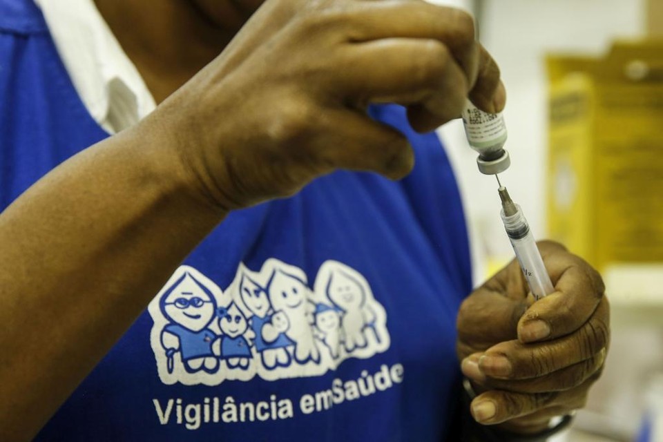 Depois de período de baixos estoques, prefeitura normalizou a imunização de crianças | Tomaz Silva/Agência Brasil