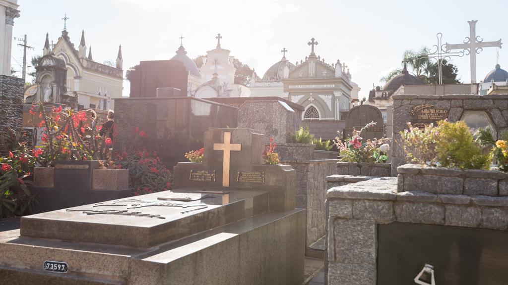 Venda de túmulos é proibida | Fernando Zequinão/Gazeta do Povo