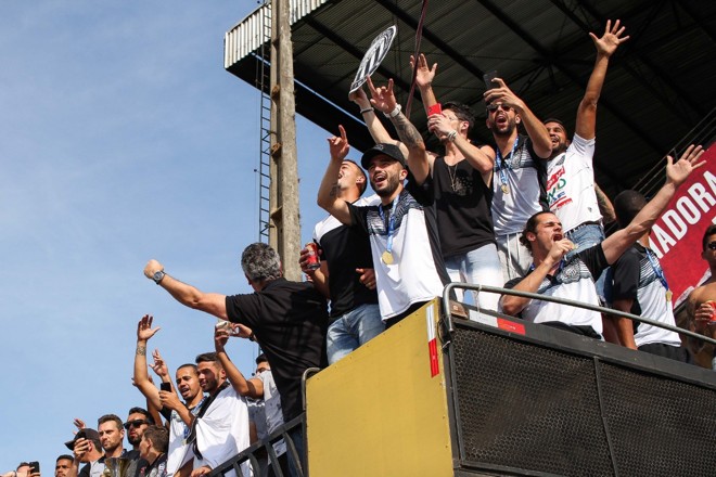 | Josué Teixeira Gazeta do Povo