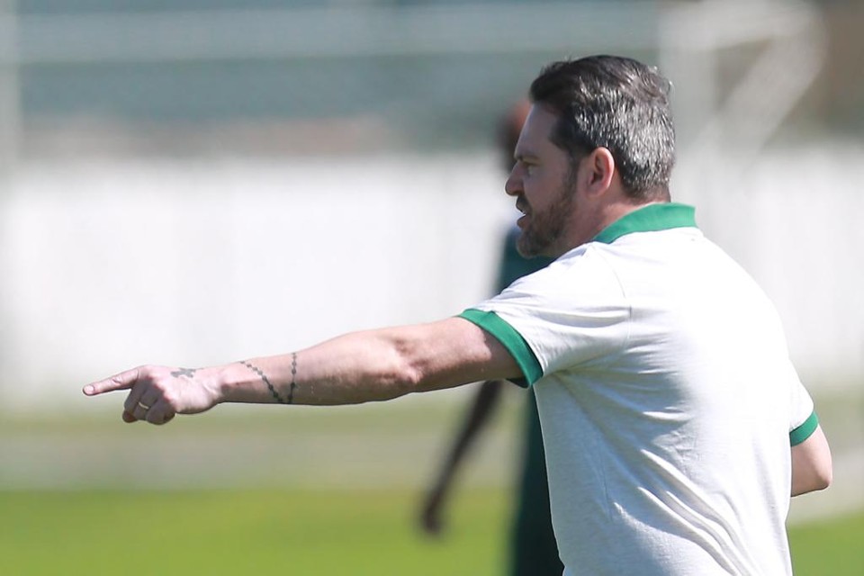 Argel Fucks, técnico do Coritiba. | Felipe Rosa/Tribuna do Paraná