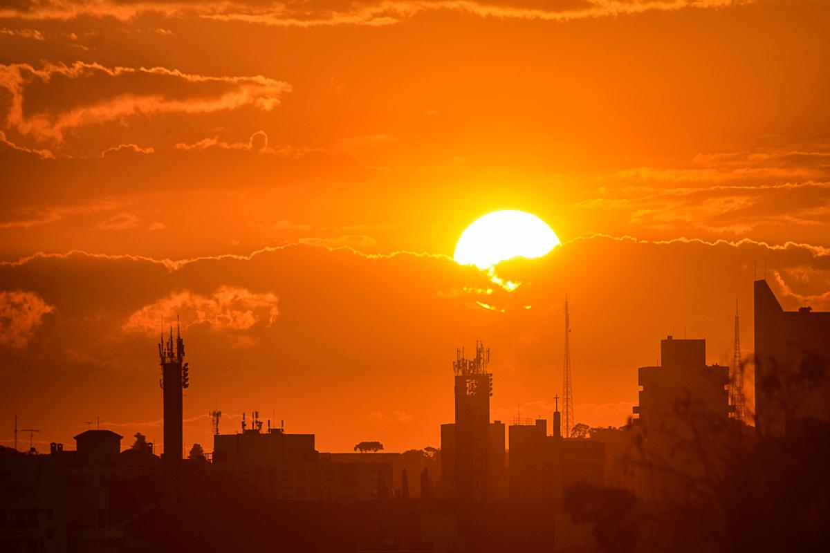 Sol volta ao Paraná, mas temperaturas caem. | Maicon J. GomesGazeta do Povo