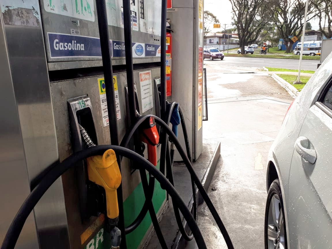 Em Curitiba, motoristas optam por encher o tanque após anúncio de nova greve de caminhoneiros | Alex Silveira/Gazeta do Povo