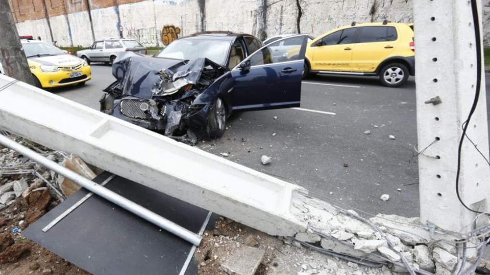 Jaguar XF é avaliado em mais de R$ 200 mil | Aniele Nascimento/Gazeta do Povo