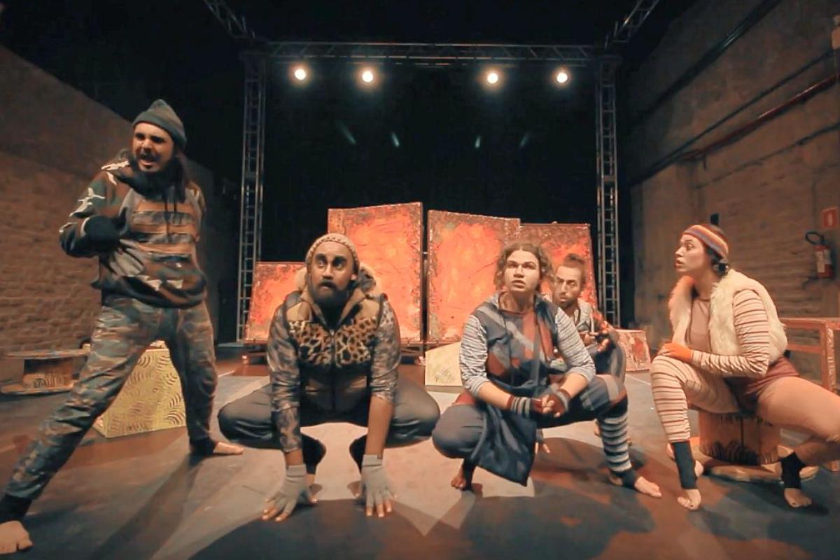 ‘Gulliver, um Gigante Diferente’: peça com temática LGBT voltada para o público infantil | Reprodução/YouTube