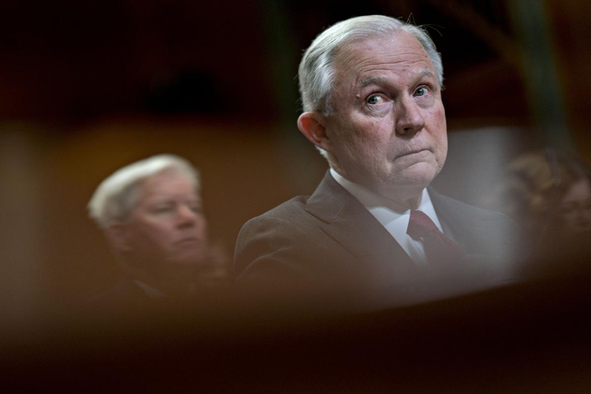 Jeff Sessions, procurador-geral dos EUA, durante audiência no Senado | Andrew Harrer/Bloomberg