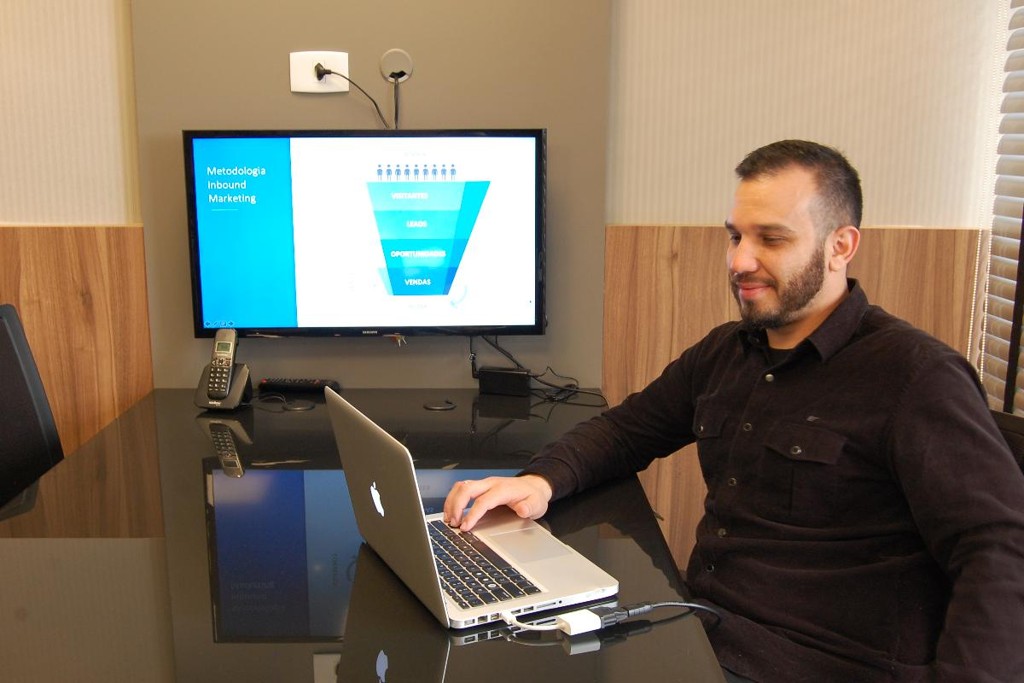 Para Samuel Henrique, o interesse pelo mundo digital começou ainda na adolescência