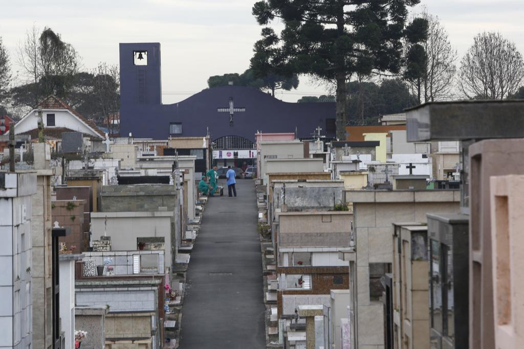 Grandes reformas e construções não são permitidas, mas famílias podem fazer pinturas e decoração | Aniele Nascimento/Gazeta do Povo
