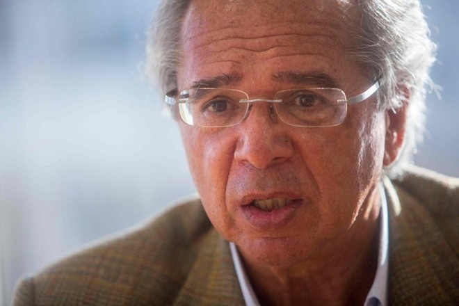 Paulo Guedes, economista de Bolsonaro, é investigado pelo MPF por fraude em fundos de pensão | Daniel Ramalho/AFP