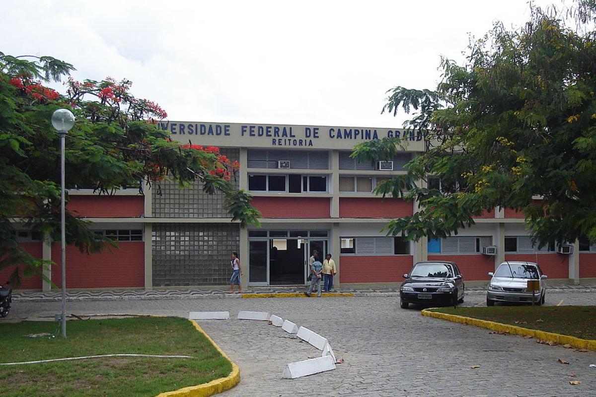 UFCG manifestou preocupação com as mobilizações políticas e recomendou à comunidade universitária observar os direitos e deveres do cidadão durante manifestações. | Bruno Coitinho Araújo