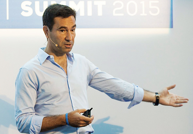 A ideia da criação da startup de serviços Faci.ly conta Dzodan, veio de uma pesquisa junto a sua mulher, Ingrid Macedo, que buscava uma nova carreira após ter o segundo filho. | Reprodução/Facebook