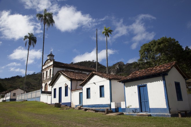 Biribiri (MG)surgiu ao lado de Diamantina, ao fim do ciclo de diamantes. Um bispo local criou uma fábrica de tecelagem para empregar mulheres da região e combater a pobreza, e assim nasceu Biribiri. Com o fim da fábrica, o local foi vendido para a família Mascarenhas, que a manteve intacta como forma de preservar o patrimônio | Marcelo Lessa/Divulgação/Nestor Razente
