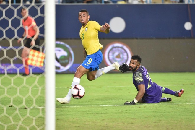 Gabriel Jesus abriu o marcador para o Brasil diante da Arábia Saudita. | FAYEZ NURELDINE/AFP