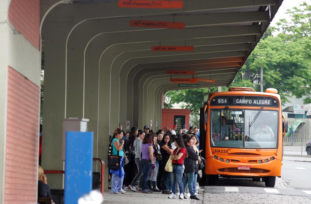 Crime aconteceu nas proximidades do terminal de ônibus da CIC. | Henry Milléo / Gazeta do Povo/Arquivo
